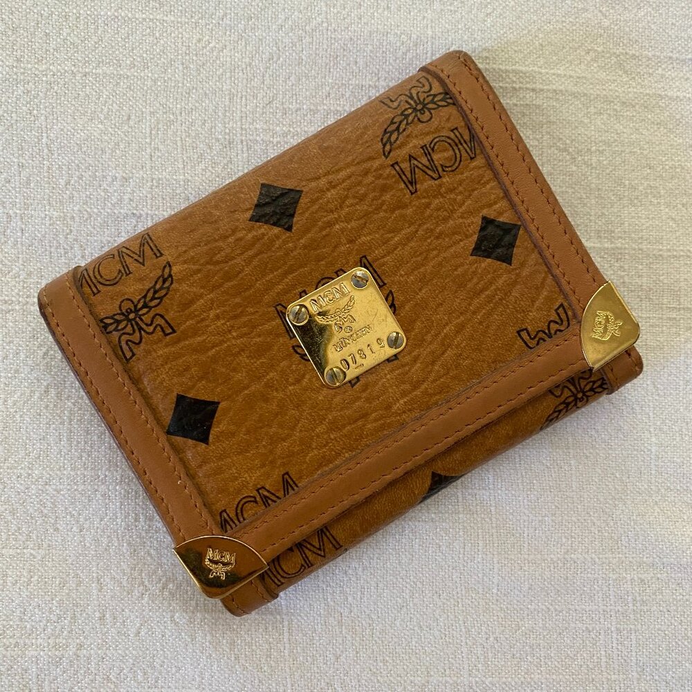 | MCM | Trifold Wallet | Cognac |